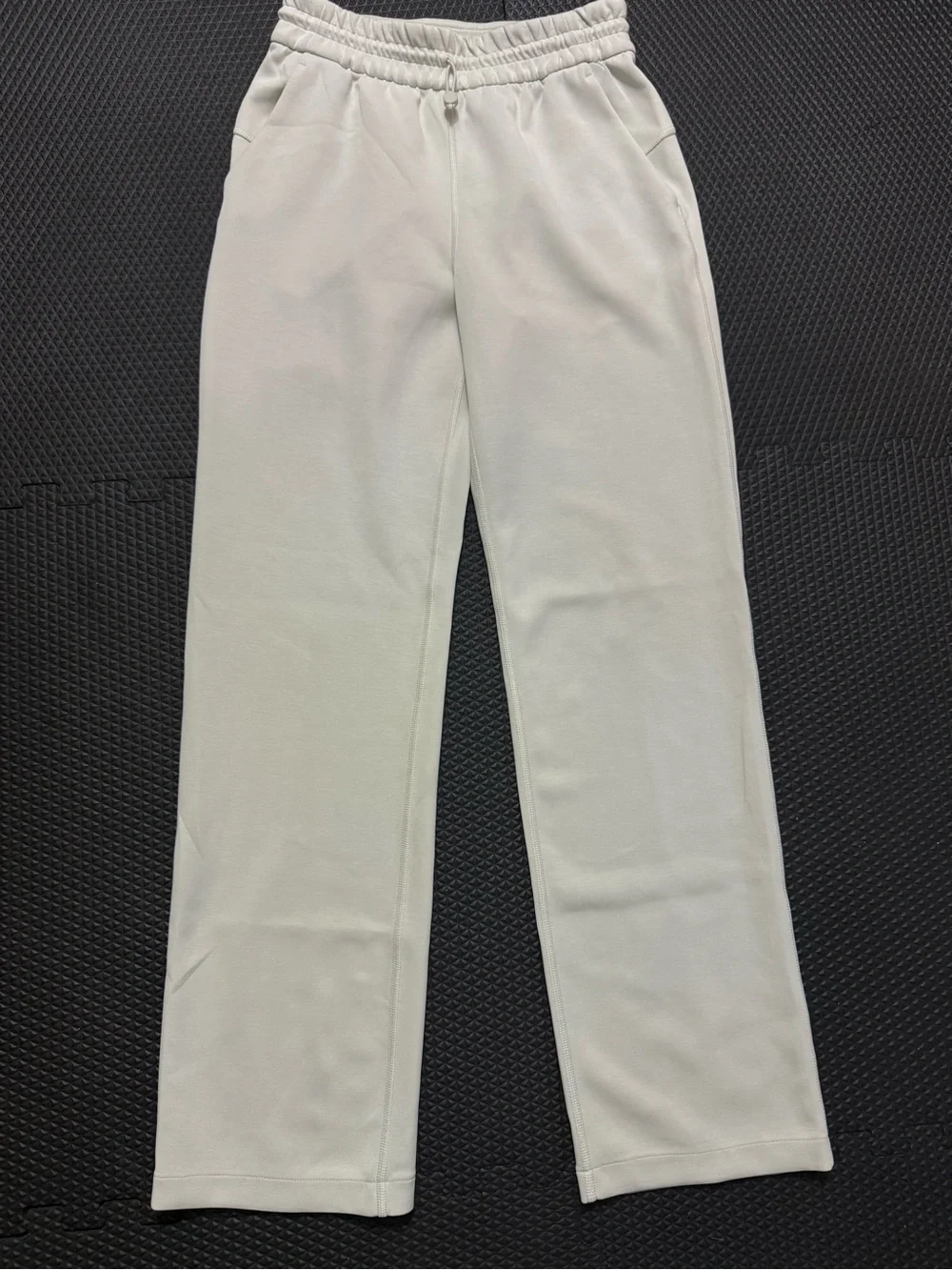 lululemon athletica minor dirt